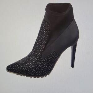 Tibi suede sock ankle boots. Black animal print. Sz 9.5. Pointed toe